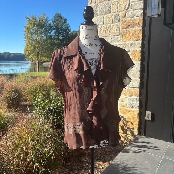 Robbie Bee Tops - 🌸 Y2K Robbie Bee Sheer Ruffle Blouse – Size 10